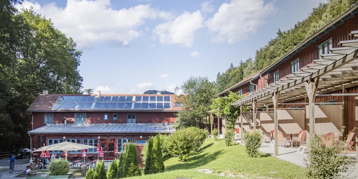 Krásny hotel v Štajerských Alpách s polpenziou a neobmedzenými saunami