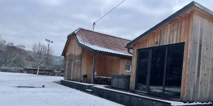 Wellness apartmán na hranici národného parku Brdy s vonkajšou vírivkou aj infrasaunou