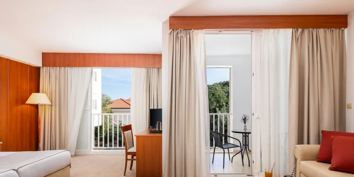 Relax na ostrove Korčula: 4* hotel so stravou, neobmedzeným wellness aj večerným a detským programom