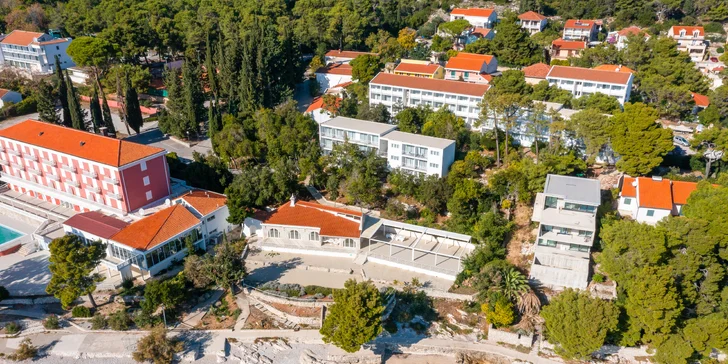 Pobyt na chorvátskom polostrove Pelješac: pri pláži, s bazénom a polpenziou alebo all inclusive