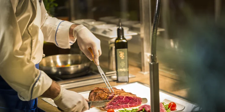 Pobyt na polostrove Pelješac: pri pláži, s bazénmi a s raňajkami alebo polpenziou