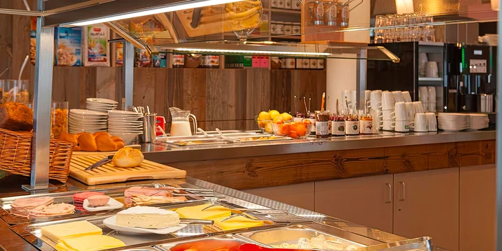 Pobyt v modernom horskom hoteli v Korutánsku s raňajkami a saunami