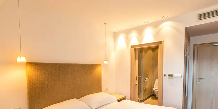 Romantika pre dvoch v Žiline so sektom, polpenziou a neobmedzeným vstupom do wellness