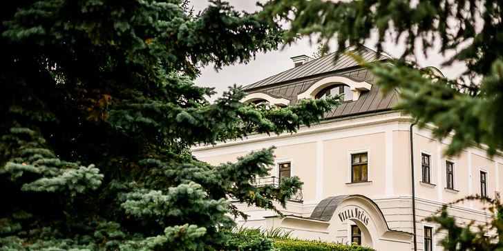 Romantika pre dvoch v Žiline so sektom, polpenziou a neobmedzeným vstupom do wellness