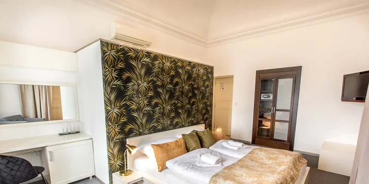 Romantika pre dvoch v Žiline so sektom, polpenziou a neobmedzeným vstupom do wellness