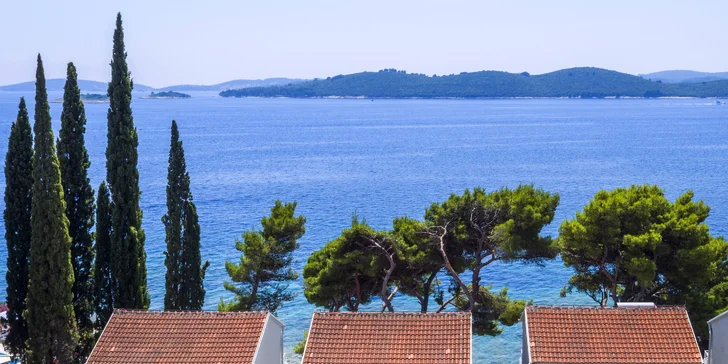 Pobyt na polostrove Pelješac: pri pláži, s bazénmi a s raňajkami alebo polpenziou