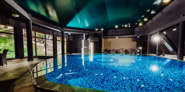 Poľské Krkonoše: raňajky alebo polpenzia, neobmedzený wellness aj otužovanie a inhalácia radónu