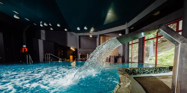 Poľské Krkonoše: raňajky alebo polpenzia, neobmedzený wellness aj otužovanie a inhalácia radónu