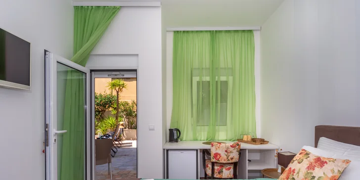 Pohoda pri mori v Čiernej Hore: apartmány kúsok od pláže aj vonkajší bazén