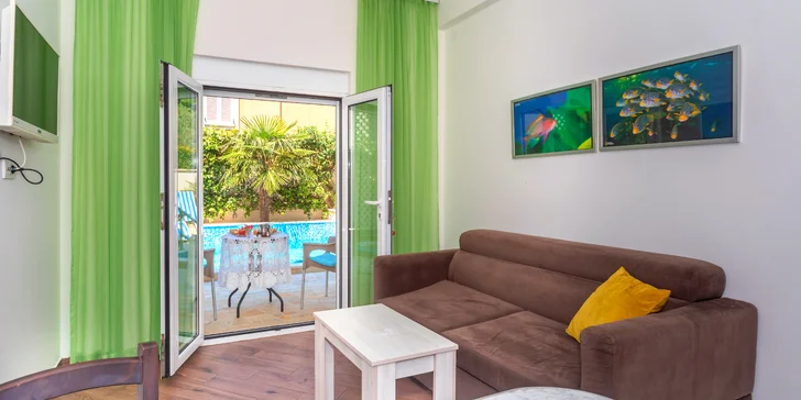 Pohoda pri mori v Čiernej Hore: apartmány kúsok od pláže aj vonkajší bazén