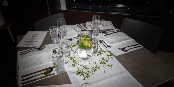 Ochutnávky vína: 10 unikátnych vzoriek s občerstvením aj tombolou