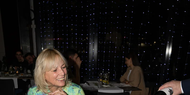 Ochutnávky vína: 10 unikátnych vzoriek s občerstvením aj tombolou