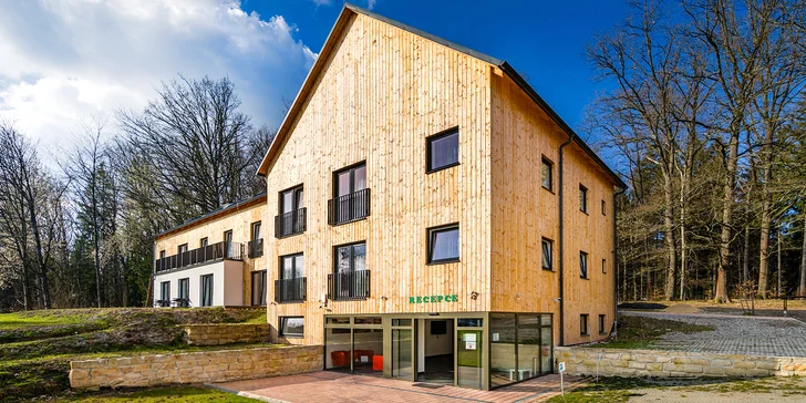 Pobyt v novom hoteli v Českom Švajčiarsku: raňajky, prípadne aj jedna večera a kúpací sud