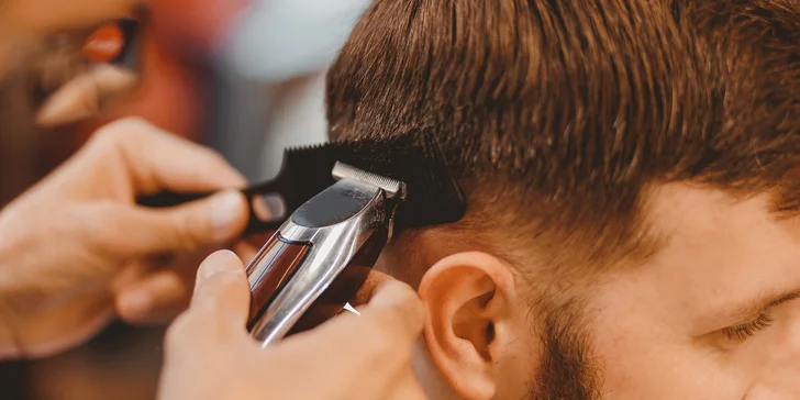 Pánsky strih aj úprava brady