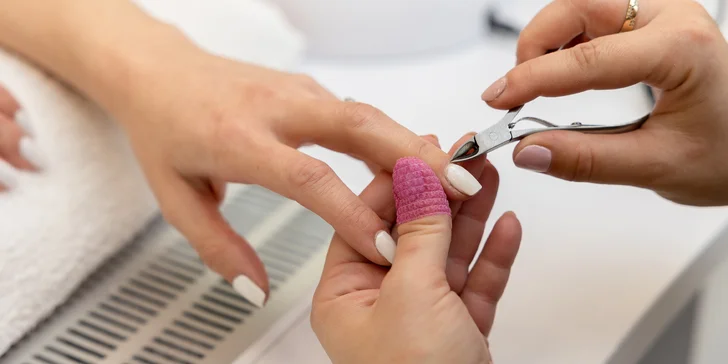 Manikúra, gél lak, IBX systém alebo gélové nechty