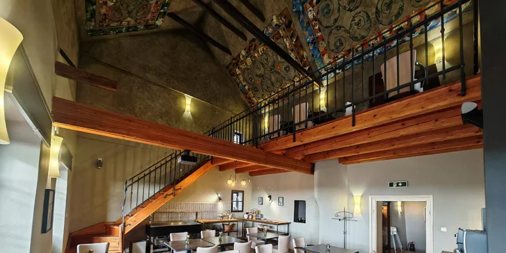 Pobyt v srdci Mikulova v Boutique hoteli Templ: raňajky, degustačné menu s párovaním vín a noc zdarma
