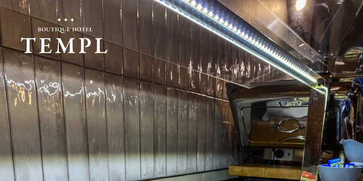Pobyt v srdci Mikulova v Boutique hoteli Templ: raňajky, degustačné menu s párovaním vín a noc zdarma