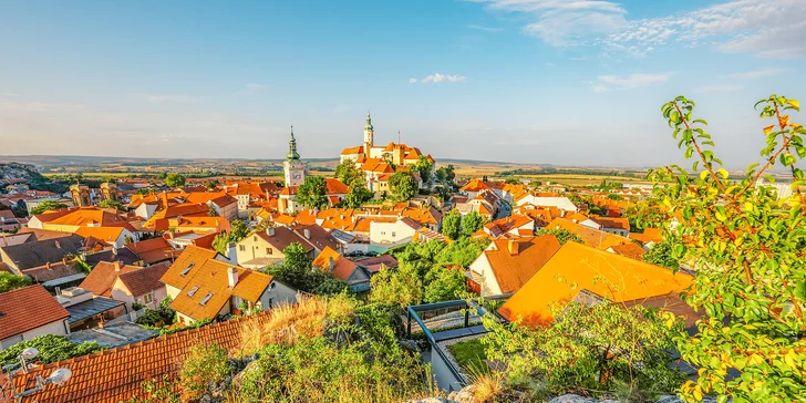 Pobyt v srdci Mikulova v Boutique hoteli Templ: raňajky, degustačné menu s párovaním vín a noc zdarma