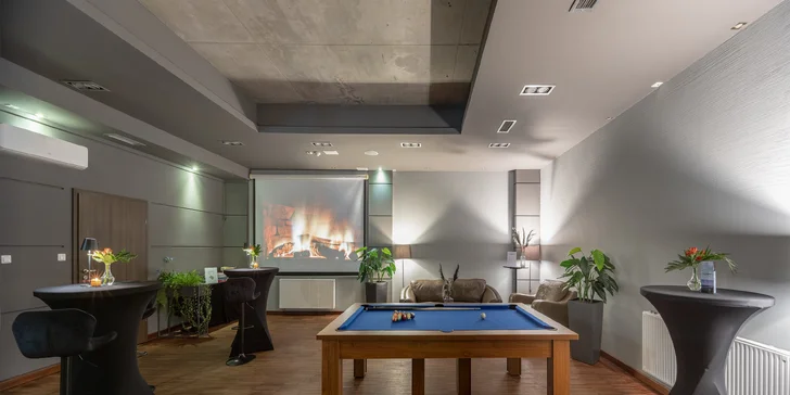 4* hotel pri malebnom poľskom jazere v srdci prírodnej rezervácie: jedlo, wellness