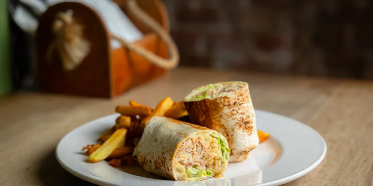 Hovädzí burger či burrito s hranolčekmi v populárnom BeAboute