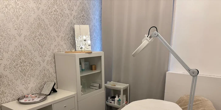 Omladenie bez skalpela a ihiel: liftingová masáž, Guasha face workout alebo výhodný balíček