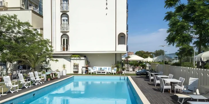 Talianske prázdniny plné slnka: 3* hotel kúsok od piesočnatej pláže, plná penzia, zábavné parky v okolí