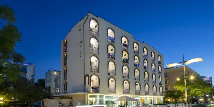 Talianske prázdniny plné slnka: 3* hotel kúsok od piesočnatej pláže, plná penzia, zábavné parky v okolí