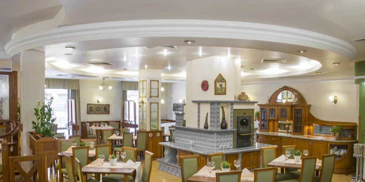 Hotel v centre Vroclavu len 5 min. pešo od Staromestského námestia: wellness a raňajky alebo polpenzia