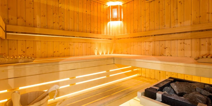 Hotel v centre Vroclavu len 5 min. pešo od Staromestského námestia: wellness a raňajky alebo polpenzia