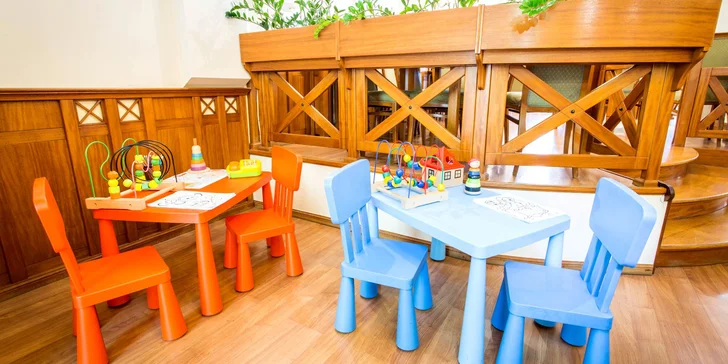 Hotel v centre Vroclavu len 5 min. pešo od Staromestského námestia: wellness a raňajky alebo polpenzia