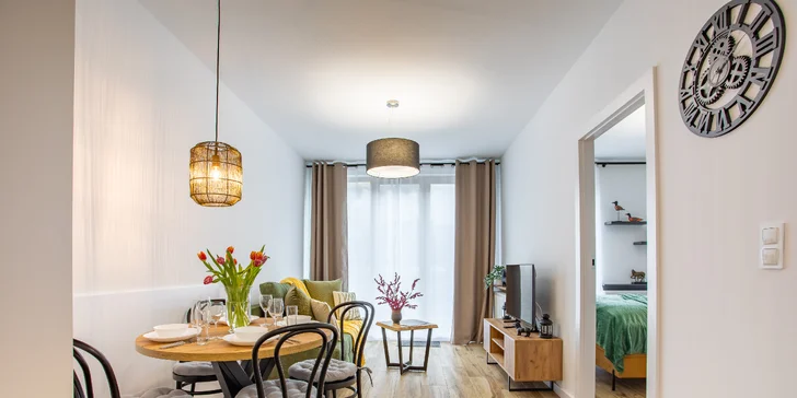 Dovolenka v Sklárskej Porube: apartmány s možnosťou raňajok, sauna a vírivka