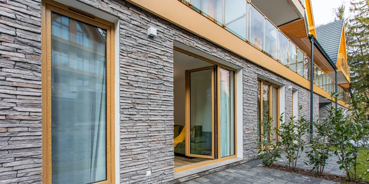 Dovolenka v Sklárskej Porube: apartmány s možnosťou raňajok, sauna a vírivka