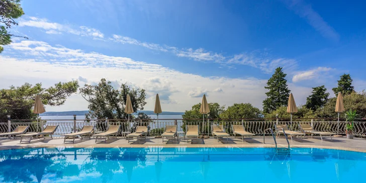 Crikvenica: pobyt v 4* hoteli so stravou, priamo pri pláži