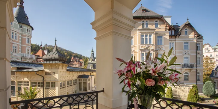 Pobyt v luxusnom 5* hoteli v Karlových Varoch: neobmedzený wellness aj masáže a kúpele