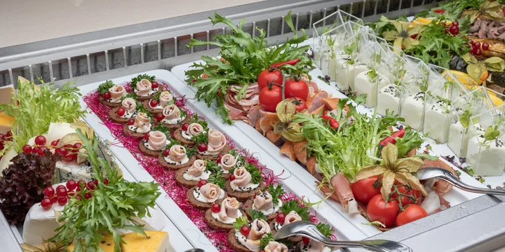 Pobyt v luxusnom 5* hoteli v Karlových Varoch: neobmedzený wellness aj masáže a kúpele