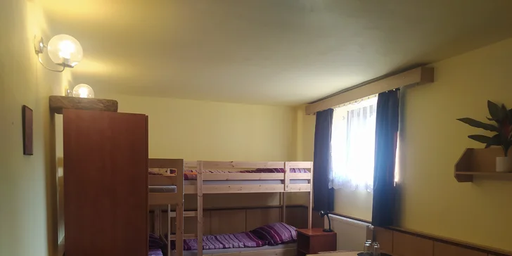 Zimná dovolenka v penzióne pod Tanvaldským Špičákom s raňajkami