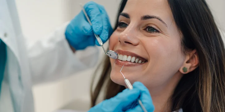 Dentálna hygiena s pieskovaním pre deti aj dospelých