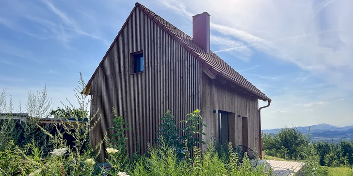 Moravské Toskánsko: domček s terasou medzi vinicami, krásne výhľady aj víno k dispozícii