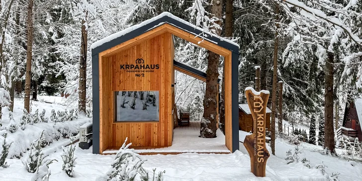 Netradičné ubytovanie pre dvoch v KrpaHause v Nízkych Tatrách aj s kúpacou kaďou