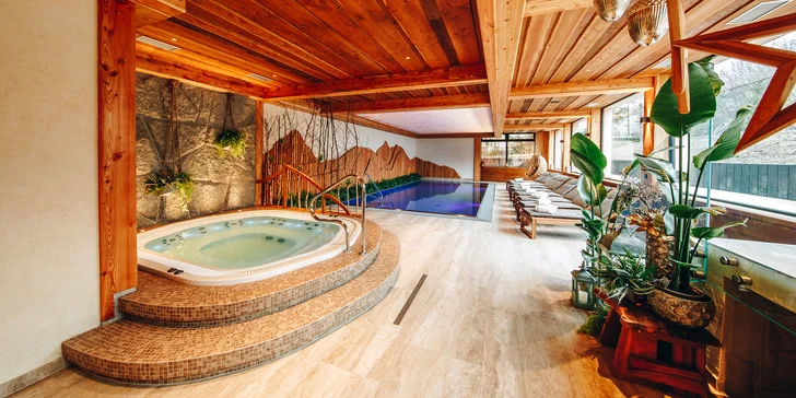 Pobyt v rodinnom Wellness Penzióne Zora Family pod lanovkou na Lomničák