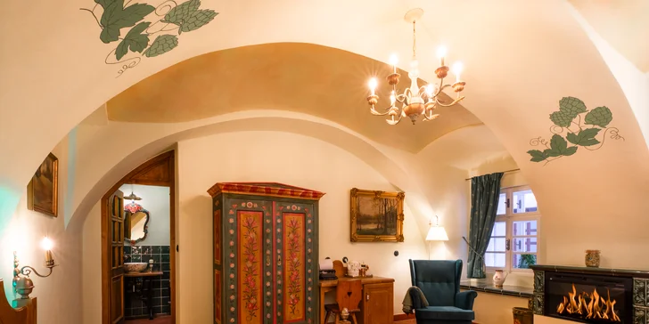 Pobyt v historickom dome na plzenskom námestí: bez jedla alebo s raňajkami, s pivným kúpeľom aj prehliadkou pamiatok