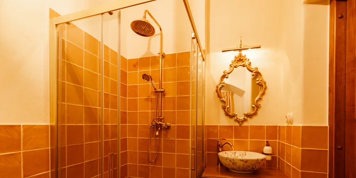 Pobyt v historickom dome na plzenskom námestí: bez jedla alebo s raňajkami, s pivným kúpeľom aj prehliadkou pamiatok