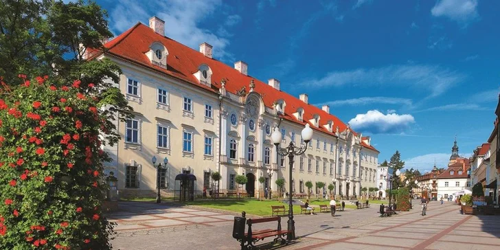 Dovolenka v kúpeľnom meste Jelenia Hora: raňajky aj vstup do bazéna a sauny