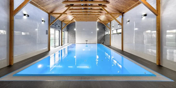 Vstup do wellness aj s večerou: relaxačný bazén, tri sauny, Kneippova terapia