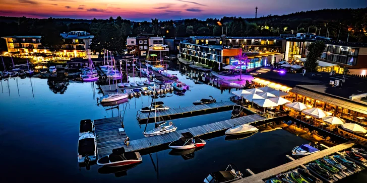 Mazurské jazerá: pobyt s raňajkami alebo polpenziou a neobmedzeným wellness v luxusnom hoteli