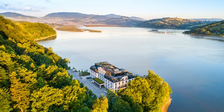 Výnimočný pobyt očarí všetky vaše zmysly - luxus, famózna gastronómia aj celoročný INFINITY POOL