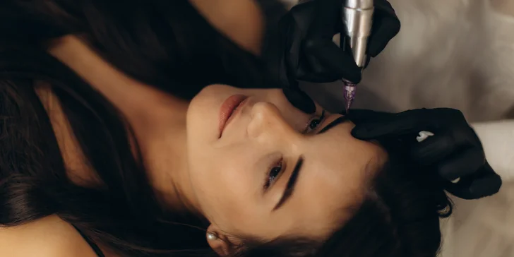 Permanentný make-up, lash lifting alebo laminácia obočia