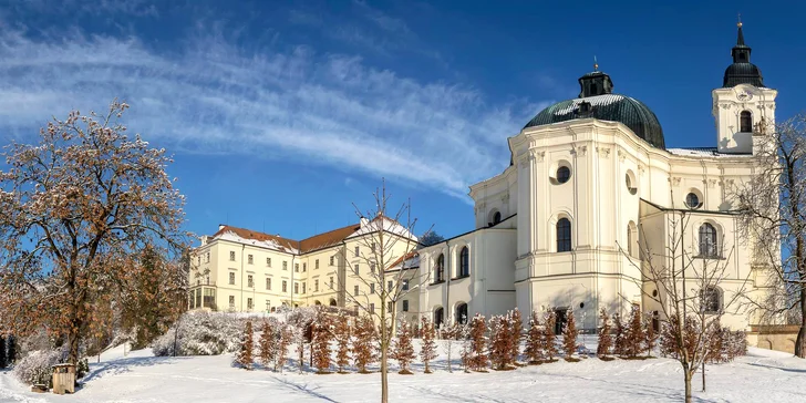 Pobyt na Zámku Křtiny v Moravskom krase: raňajky alebo polpenzia aj romantická večera