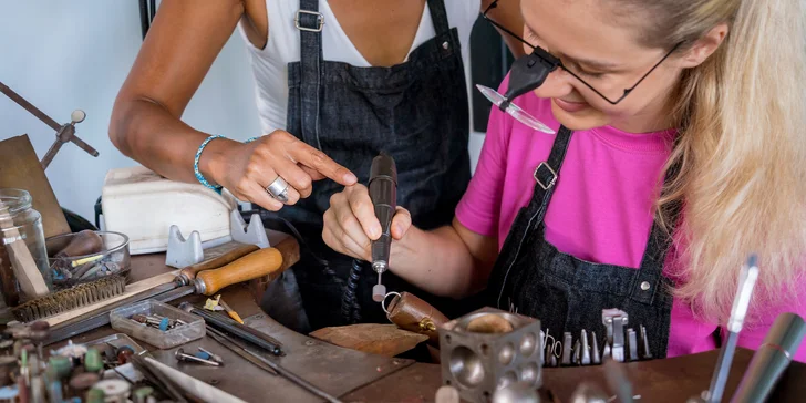 Kurz výroby strieborného šperku: od minimalistického až po náhrdelník