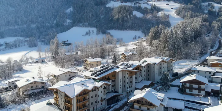 Dovolenka v Zillertale: hotel priamo pri zjazdovke, polpenzia a neobmedzený relax v bazénoch aj saunách